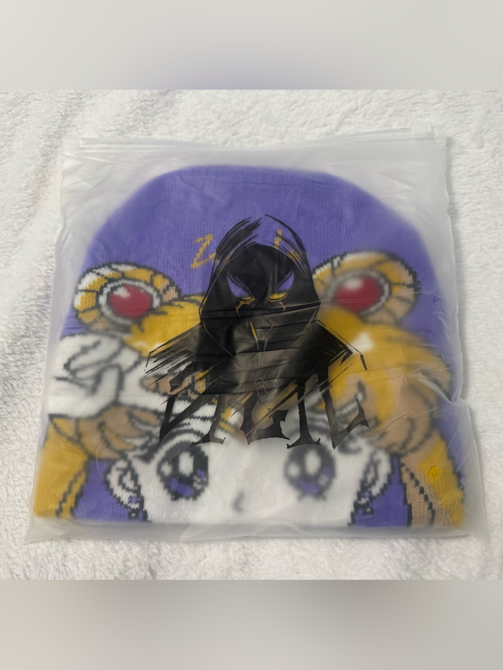 Vigil Sailor Moon Beanie - Picture 4 of 4